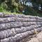 Muro de contención cubierto Pvc tejido hexagonal de las cestas de 2.2m m Galfan Gabion